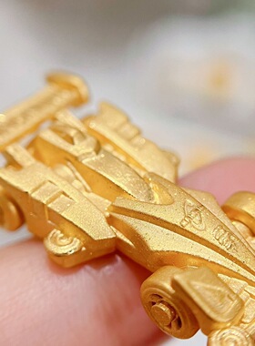 动漫四驱兄弟同款金色赛车摆件精致立体感四驱车复古时尚创意摆件