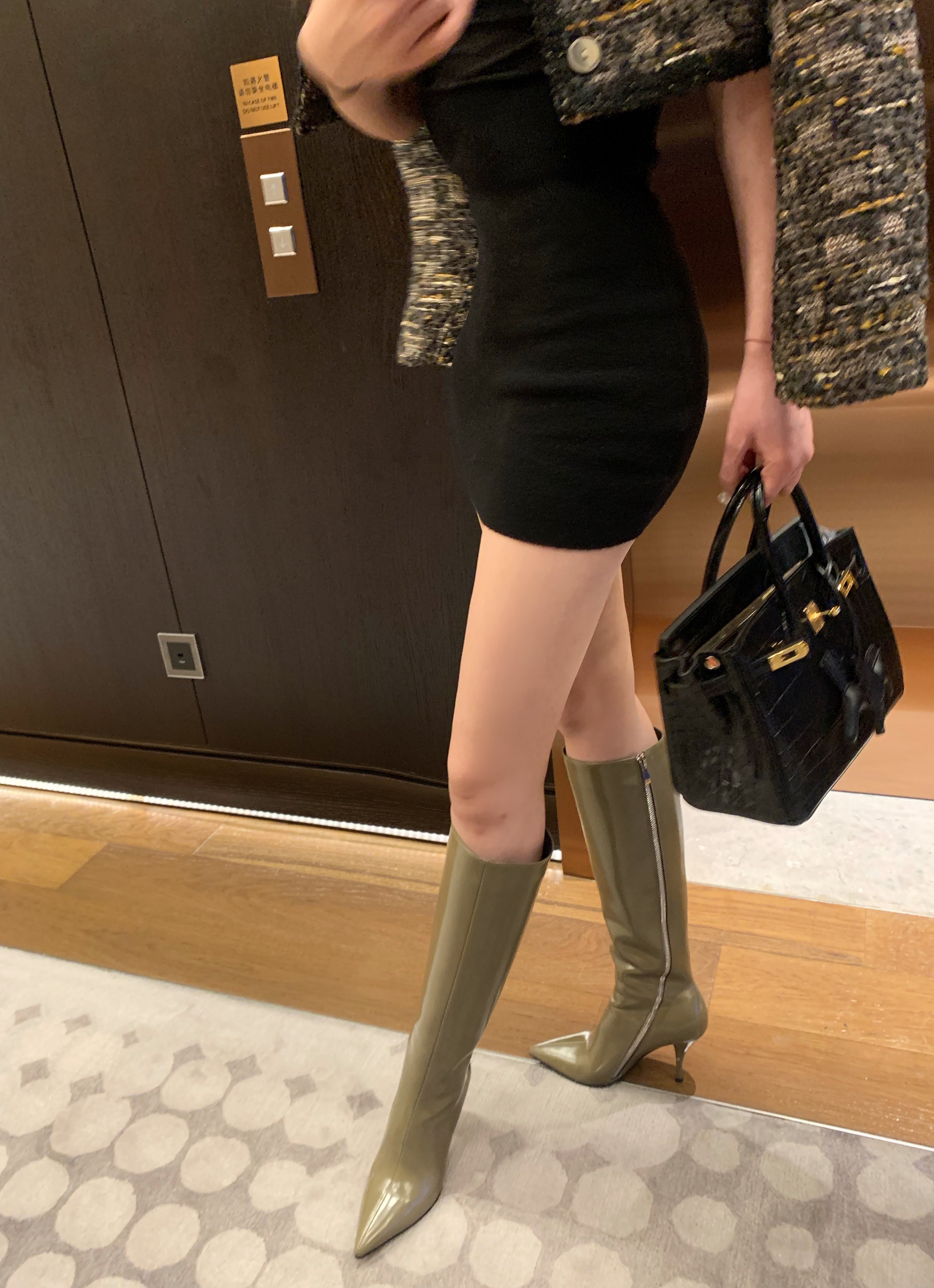 2023秋冬季新款真皮长靴子女长筒靴尖头显廋细高跟高筒骑士靴女鞋 - 图1