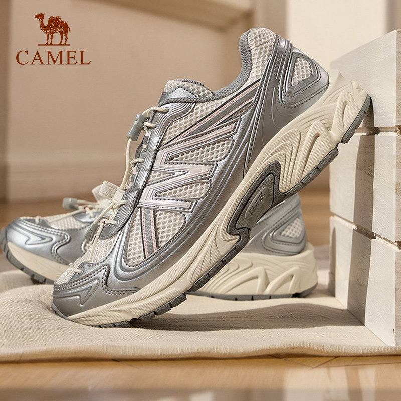 骆驼户外跑步鞋女2025秋季新款轻便透气复古慢跑鞋减震防滑休闲鞋