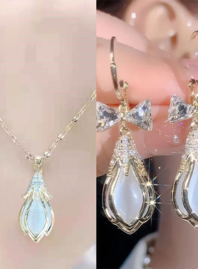 猫眼石合金瓜子扣女芙蓉花项链