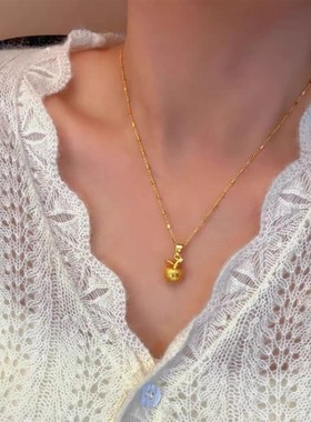 新款项链 金色项链 苹安果吊坠小方糖项链新款毛衣链