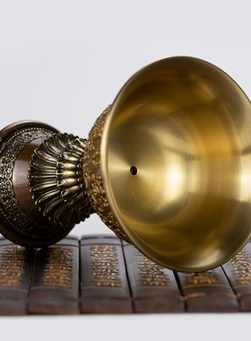 西藏黄铜鎏金莲花八吉祥酥油灯灯座 藏式七星长明蜡烛台供灯架