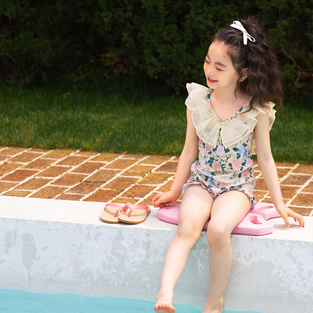 Korean casual one-piece swimsuit suit