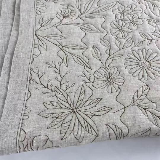 爱丽丝 100%汉麻重工刺绣垂坠感绗缝工艺盖毯大麻床盖双雨露凉席