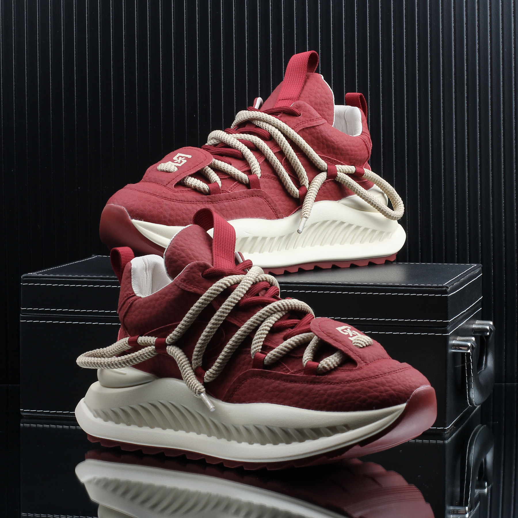 2025冬季新款加绒保暖爆款老爹鞋男款厚底增高运动休闲鞋子高级感,淘宝优惠券,粉丝福利购,淘宝优惠卷