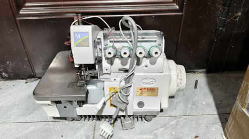 正品飞马m700直驱静音四线拷边机三线密家用工业锁边机二手 - 图1