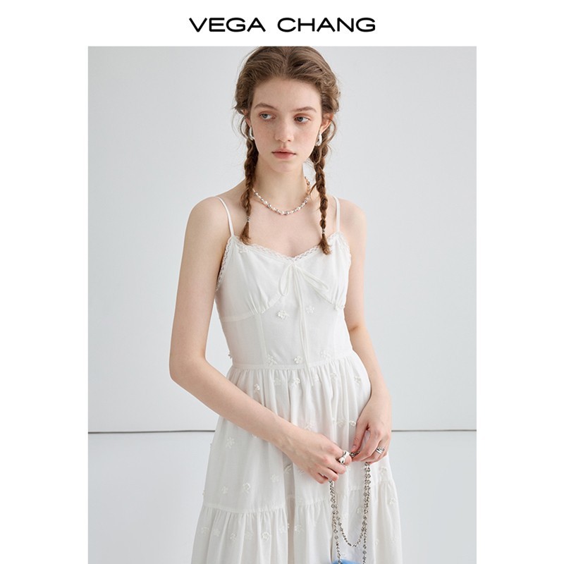 【鱼九九推荐】VEGA CHANG白色连衣裙女2024年新款优雅提花吊带裙-图2