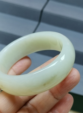 天然和田玉手镯52mm圈口宽条玉镯