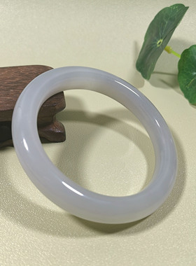 天然和田玉烟青玉58mm手镯有证书