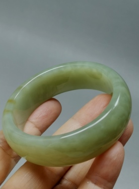 天然和田玉手镯52mm圈口宽版宽条