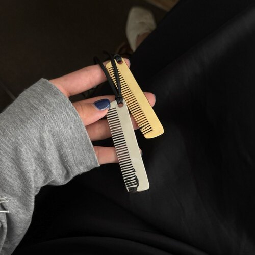 SAMPAN定制小众设计银色梳子项链饰品金银两色头梳皮绳复古毛衣链 - 图2