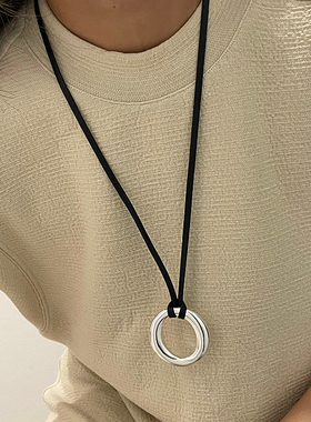 黄铜镀金皮绳O形长项链