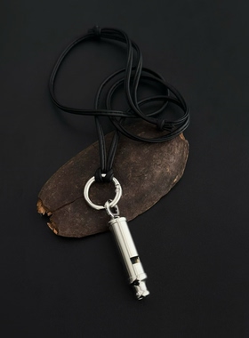 SAMPAN小众高级感口哨毛衣链