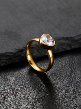 韩版立体爱心钛钢戒指