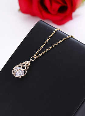 玫瑰金钛钢水滴锁骨链