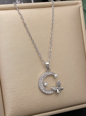 小香风轻奢钛钢月亮珍珠项链