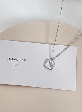 2022新款钛钢微笑贝壳项链