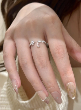 四叶花露珠闪钻开口戒轻奢气质