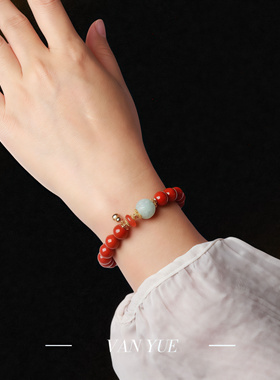 天然满色满肉南红圆珠手串女翡翠回纹珠平安扣银饰小葫芦吊坠手链