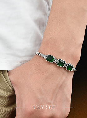 S925纯银朋克潮流配饰个性国潮风三石复古男士手链绿钻平安纹手链