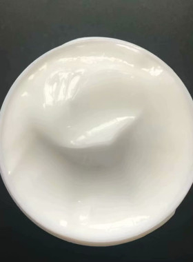 瓶装防裂护手霜50g苏宇