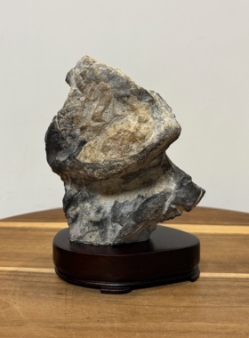 天然灵璧石象形石立供小摆件 原石原底 书桌茶桌办公桌面意境山形
