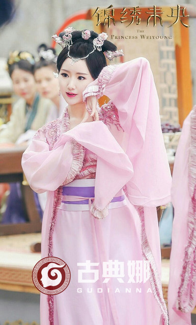 Movies and TV dramas Classical Han Chinese Costumes Splendid Weiyang