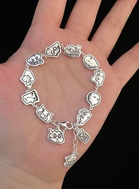 【蜡笔小新】小新全家福手链卡通复古ins风小众设计送闺蜜