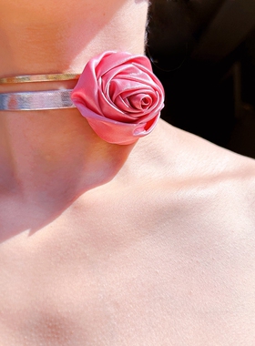 手工制作绸缎布艺立体粉色玫瑰大耳环时尚金银套装choker颈链V99