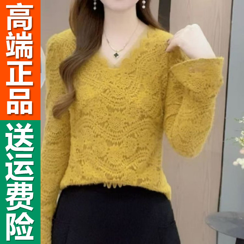 正品2025秋冬新款时尚v领磨毛蕾丝加绒百搭打底上衣 - 图1