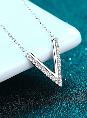 简约链V钻微PT950高级铂金感百搭ins镶锁骨饰品金形莫桑18K项链风