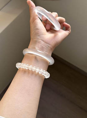 玻璃种石英岩玉轻奢扁条玉镯女款