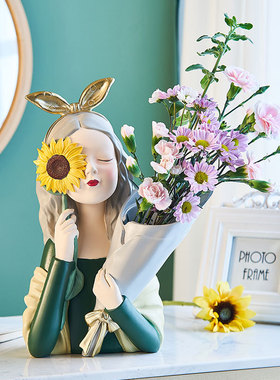 北欧风女孩网红电视柜简约花瓶