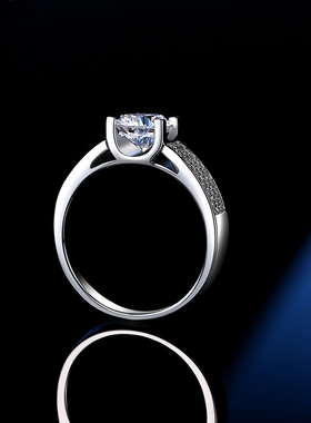 莫桑石经典牛头男士钻指复古奢华