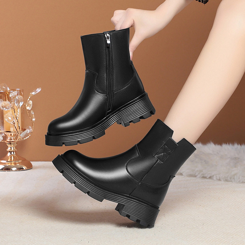 冬季年中跟马丁靴短靴女加绒羊毛妈妈棉鞋中老年平底女靴,淘宝优惠券,粉丝福利购,淘宝优惠卷