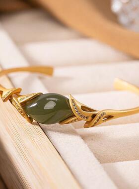 S925纯银碧玉手镯天然和田玉青玉