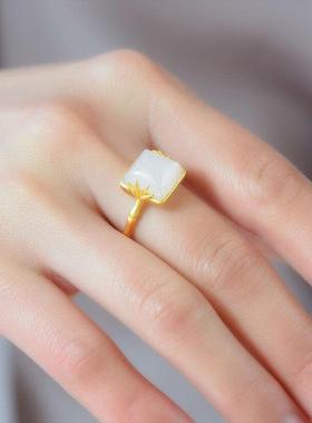 天然白玉竹节戒指银镶嵌简约工艺