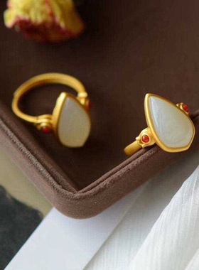 镀金色镶嵌宝石鎏金工艺简约时尚个性小众活口可调节大小戒指女款