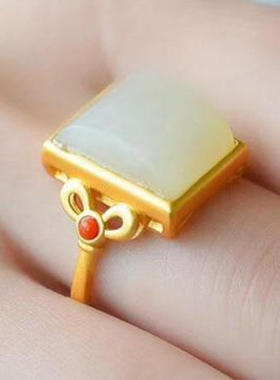 女款镀金活口玉石戒指