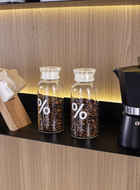 样板间咖啡主题摆件设计师厨房软装饰品吧台展示台层架咖啡罐组合