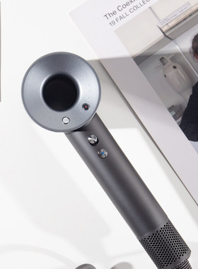 现代简约样板间卫浴摆件吹风机