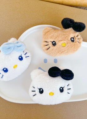 卡通毛绒KT猫咪公仔胸针hellokitty可爱玩偶书包装饰袜子辅料配件