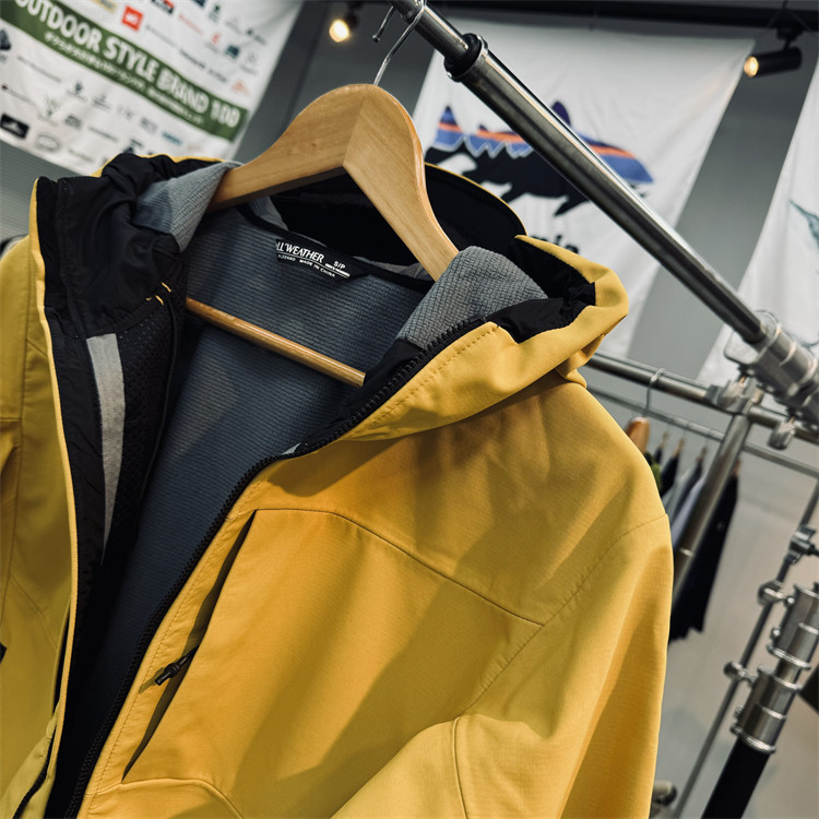 亏本清！男女同款GM防风保暖防泼水压胶立裁抓绒软壳衣连帽外套,淘宝优惠券,粉丝福利购,淘宝优惠卷