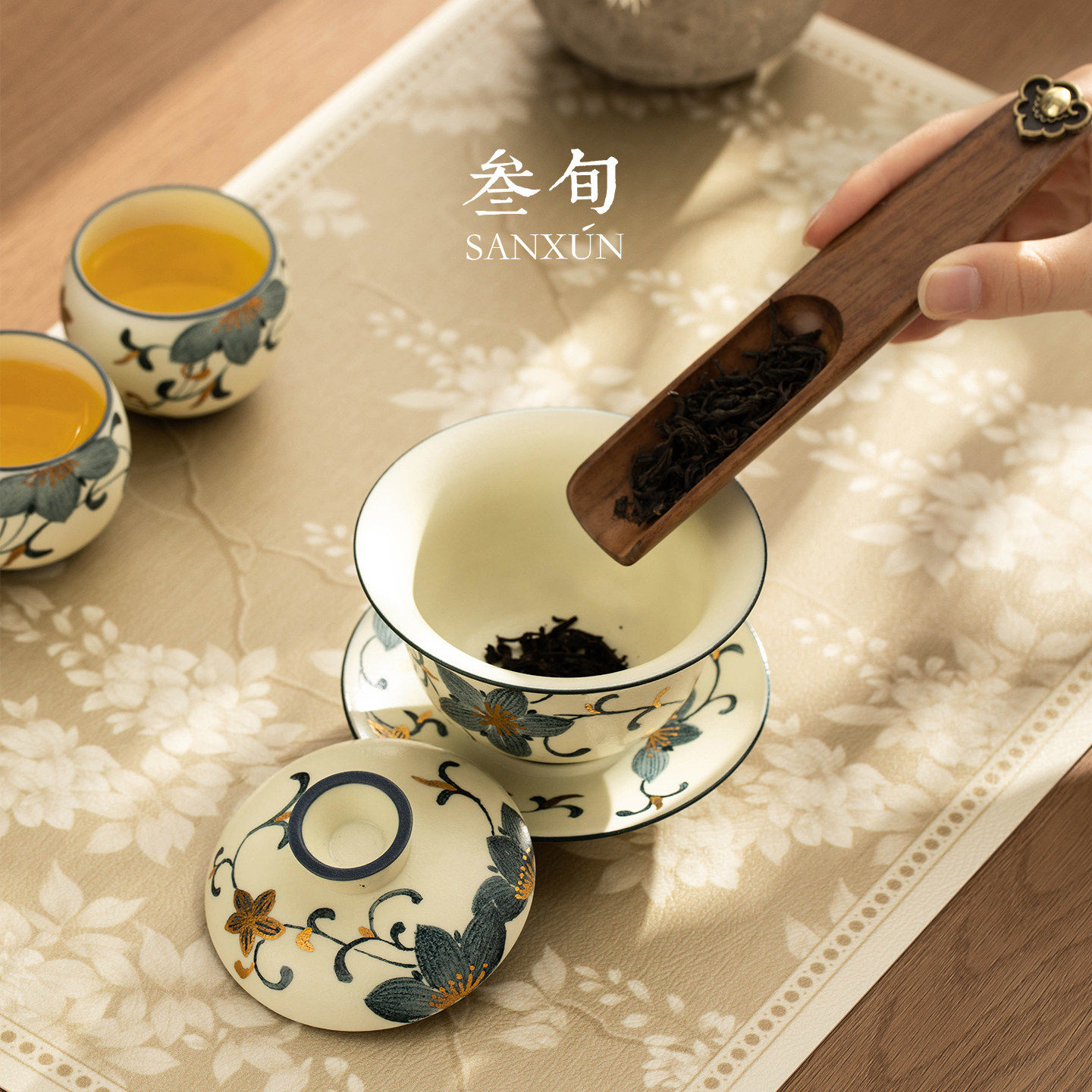 叁旬手绘青花缠枝莲盖碗茶杯茶具套装提福礼盒送长辈生日新年礼物,淘宝优惠券,粉丝福利购,淘宝优惠卷