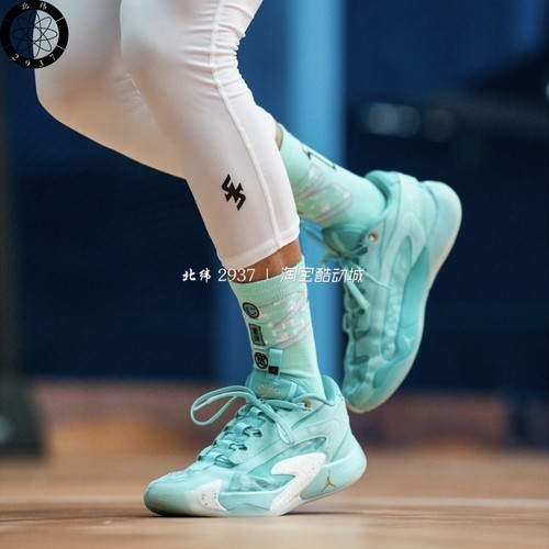 耐克/Nike Jordan Luka 2 东契奇二代缓震耐磨篮球鞋 DX9012-100 - 图2