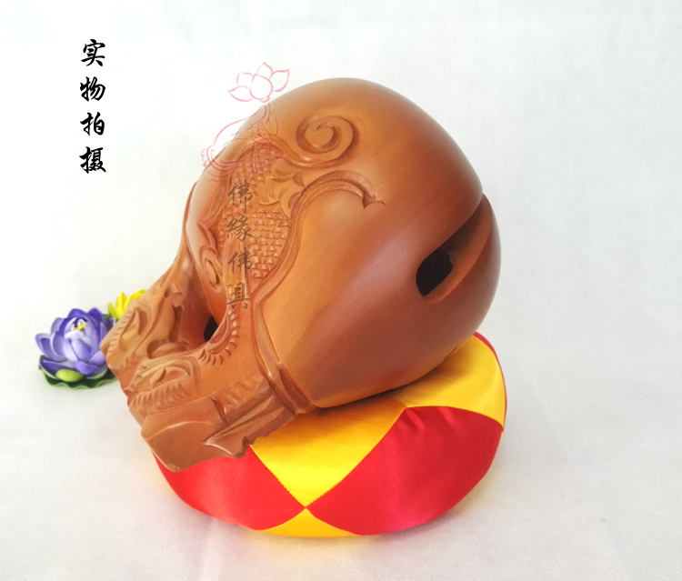 寺庙法器 台湾原产桂兰木凤雕木鱼 佛堂大木鱼 配锤和垫子 30寸 - 图1