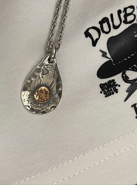 水滴型锤目纹敲边双层复古项链