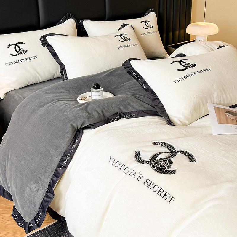 欧式轻奢牛奶绒四件套加厚保暖冬季刺绣被套床单床笠高级感简约,淘宝优惠券,粉丝福利购,淘宝优惠卷