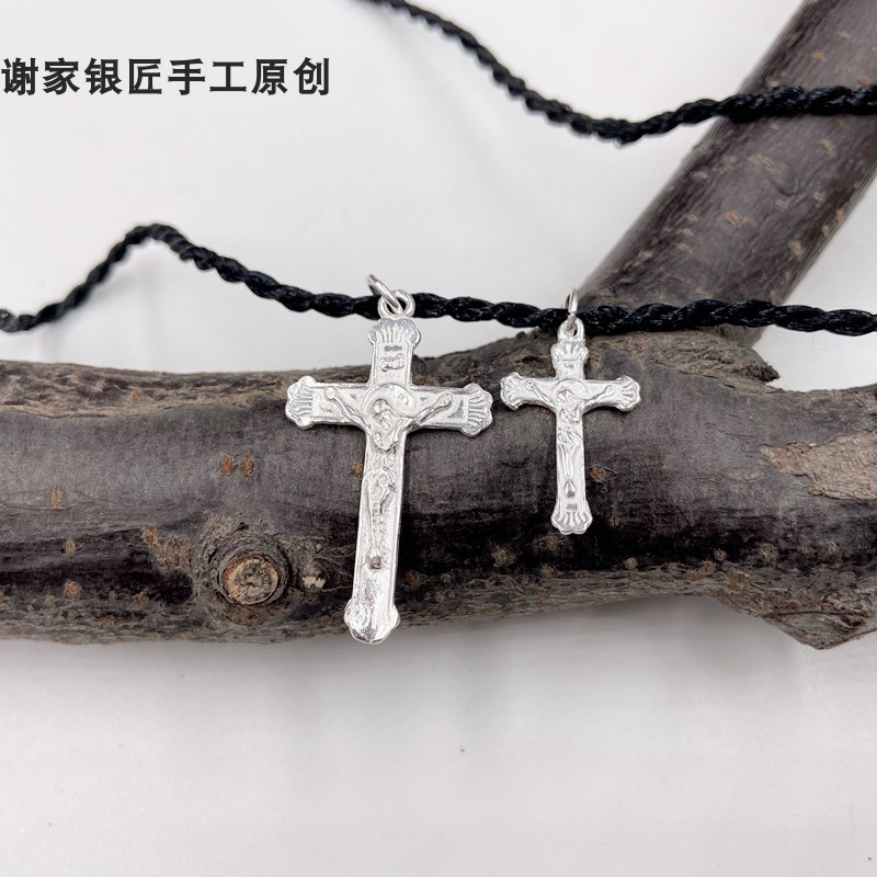 纯银十字架项链男足银耶稣吊坠女锁骨链情侣基督耶稣纯银饰品 S999 纯银十字架项链男足银耶稣吊坠女锁骨链情侣基督耶稣纯银饰品 S999