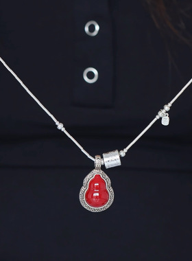 复古唐草纹葫芦吊坠女新中式国风小众高级感百搭毛衣链古风饰品